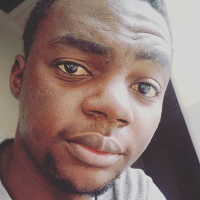 POET (-Sometimes) | ANIMAL LOVER | BIBLIOPHILE | IG https://t.co/5xTZC7RaQJ |🔴🔴 @LFC | Opinions shared are my own.