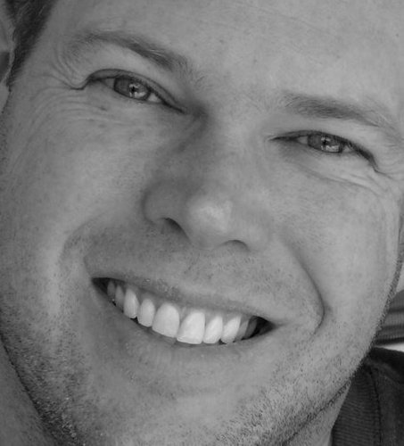 PR/communications executive. Guitarist, music lover & Cal football fan. Opinions are my own.