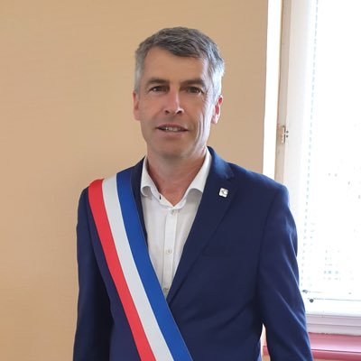 Maire de Corlay - Vice-président chargé de l’agriculture et de l’agroalimentaire à @regionbretagne - Membre du groupe @bremanLBEM