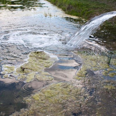 Real-time alerts of raw sewage releases into the Thames through Oxford. Part of the @cleansafethames campaign