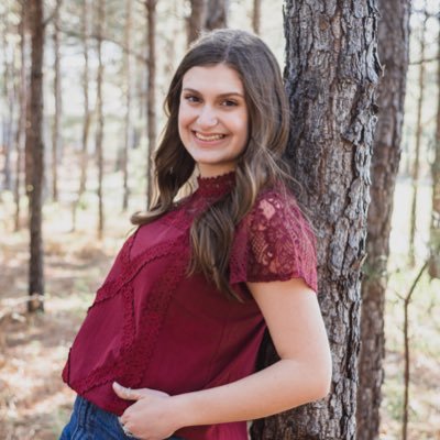 abbymccomb_'s profile picture. 