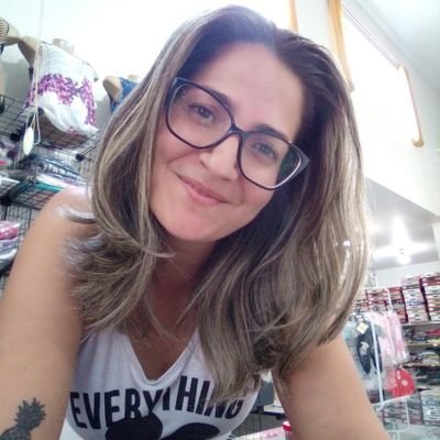 Não me arrependo das coisas que fiz ....sim daquilo que deixei de fazer🌼