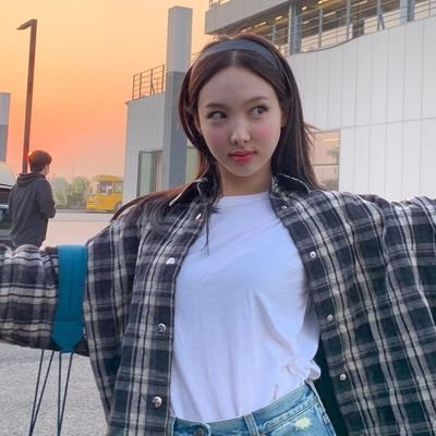 Don't fall in love with the moment
And think you're in love || second acct || main: @Nik_twiceuwu ||
