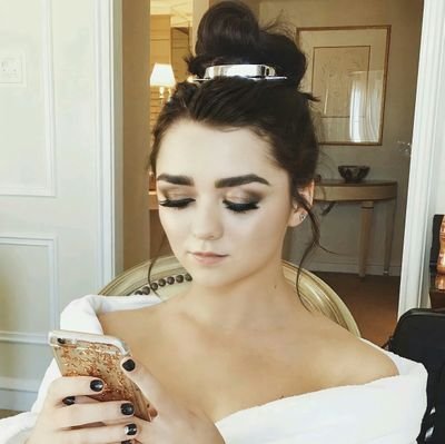 Fan account dedicated to the amazing, talented actress and tech entrepreneur Maisie Williams the game of therone. ✨✨
channel soon here on Twitter 😱😋😋