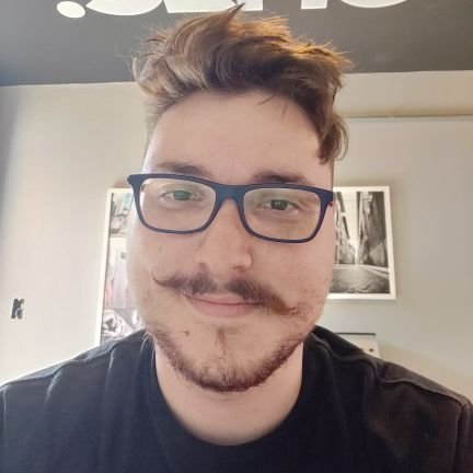 Ed 🧃 Profile