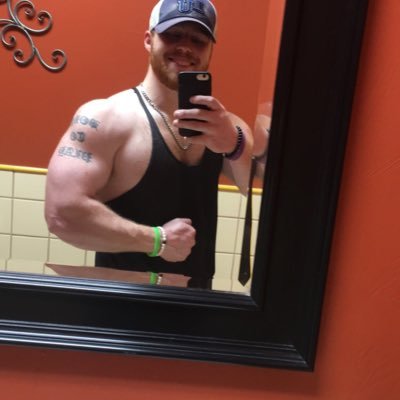 B.S. Exercise Science. CSCS. Retired NCAA baseball player. Massage Therapist/Performance coach. Be fearless in the pursuit of what sets your soul on fire.
