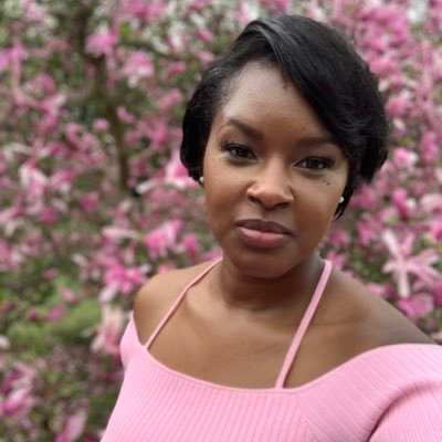 Shivonne Odom, LCPC, LPC, NCC, PMH-C #BlackMaternalMentalHealth expert || 💚💖HowardU Alumna ❤️💙 || IG: https://t.co/lw3oI3q6EE…