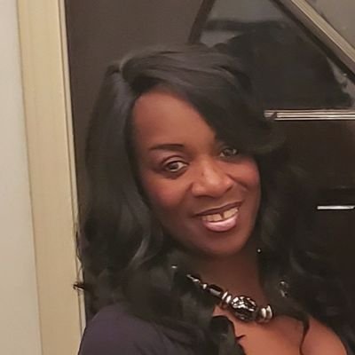 BerdinSharonda's profile picture. Life is a journey, and I'm loving the ride.