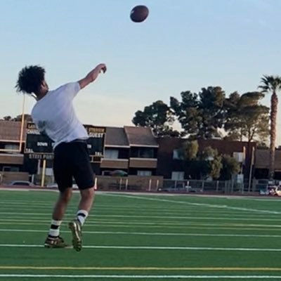 Eldorado High School Football ☀️👹 Las Vegas, NV 📍C/O ‘23 🎓  QB/WR 🏈 Email: xzandertaylor4@gmail.com #AGTG🙏🏼 Sophomore Szn🕺🏽😈