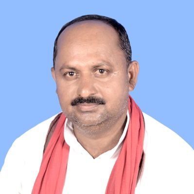 प्रदेश सचिव समाजवादी पार्टी उत्तर प्रदेश
बीएससी एजी (बी. एड.)