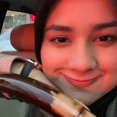 LeenaJohan's profile picture. "The girl with the black tudung"