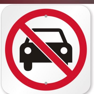 DanyaGrego's profile picture. Urbanista, fashionista, happy camper,