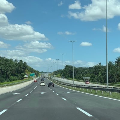 o0ucNdAfGNVs1Jk's profile picture. 神大1回生🌸
国人グロ文