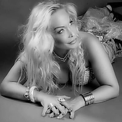 GISELLESALOME's profile picture. Prof hist del Arte, Historiadora, Docente especializada en Medio Oriente, Maestra de Yoga, Pro Palestina 
Devota de Eva ✌️