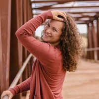 Vera (@vrose12019) 's Twitter Profile