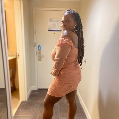 Beautiful mind, electric soul ✨
Owner of R&L Staffing Services and R&L Notary Signings