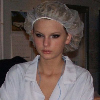 soswiftskz's profile picture. 17