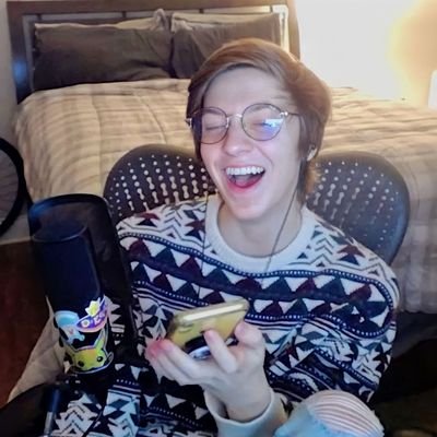 alexonthedl's profile picture. Body 18 !!
He/They/It !!
Osdd-1B System !!