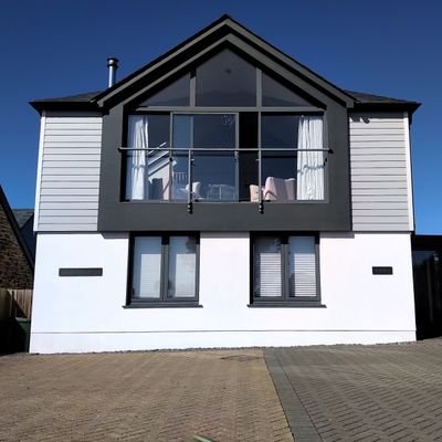 Appleby is our home in Trebetherick, Cornwall - between Rock & Polzeath. Sleeps 1-10. Booking info + availability at https://t.co/SC8kxSRXKR