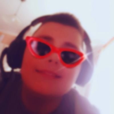 gerionyourmom's profile picture. twitch:playboiipocok123
insta:papppocok12
epic:hörcsög pofájú
tiktok