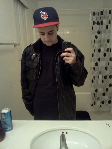 i love my baby Blanca and Yah im married boiie was guddie gudd Ahah ye and i like skating ... young money or die