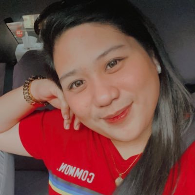 glizellejcb's profile picture. a wife and a mom 💖