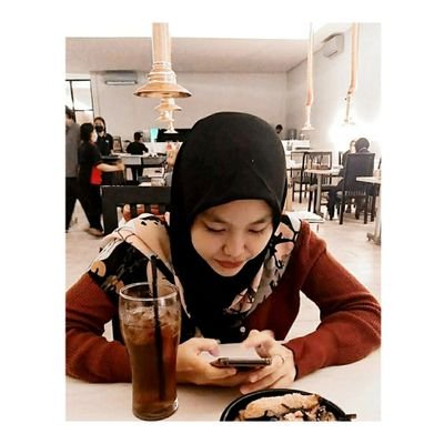 🌻🌻🌻
~ Be a Good Girl 
~ Bismillah 🙏🏻