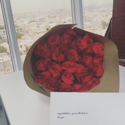 Ashwaq_m_b's profile picture. Draped in grace, she reigns by choice a sovereign presence, unforgettable, unmatched, and only desired by those who sense her worth ♡♡