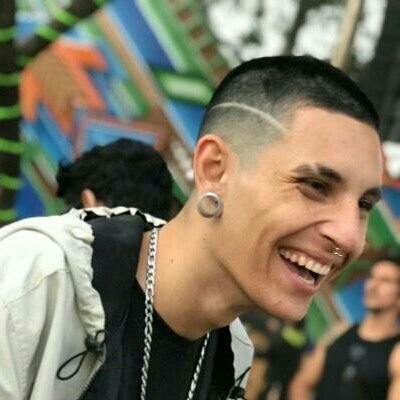 JaoeoPaudFeijao's profile picture. 