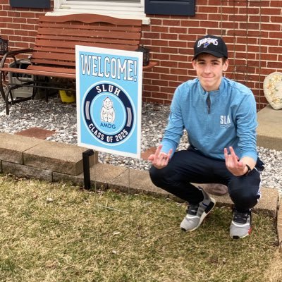 Jaden32372615's profile picture. sluh ‘25 👻:jaydawg544 csp🏊🏻‍♂️