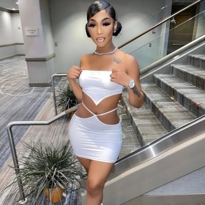 yanadiorrr's profile picture. the baddest.