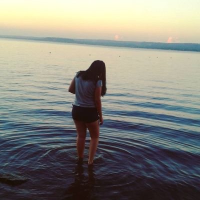 Kami_masi's profile picture. "Darse el tiempo de experimentar cosas nuevas es crecer" 🍉