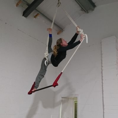 lizajm's profile picture. Get older-Get better at risk assessment and keep trapezing, climbing, wrestling alligators etc! Speaks in rugby analogies & a penchant for enforcing rugby laws
