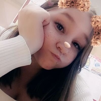 Miisus's profile picture. Oon tämmöne 26wee höppänä likka :)