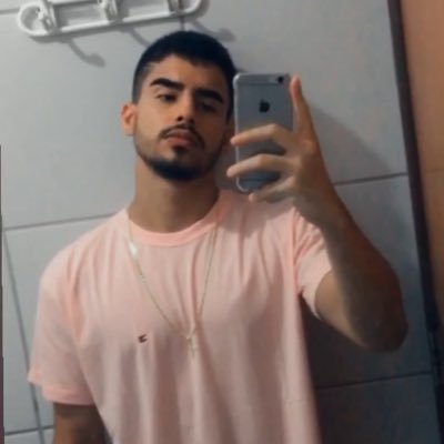 renatocortess_'s profile picture. Full Stack developer