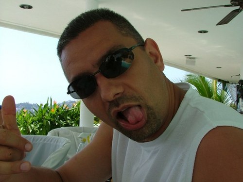 busiman130's profile picture. 