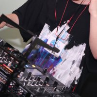 ใใ๐ป๐ฅ๐๐ถโ๏ธ (@forvouzu) 's Twitter Profile