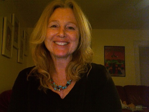 herebei's profile picture. likes to smile