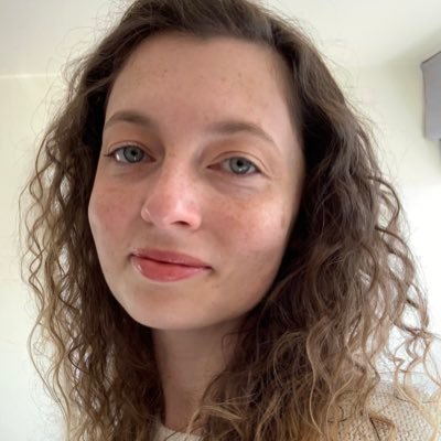 Kate_everywhere's profile picture. Book addict, #bookblogger 📖💜 hipstamatic lover 📷 she/her 🏳️‍🌈💫 Instagram @kate_everywhere #BookTwitter