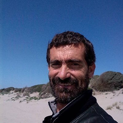 NICOLAfromROMA's profile picture. Un buon pollice 😜 sia per il giardinaggio che per i massaggi!
Non seguo il sistema - Verifico le notizie ed ho buon intuito - No discriminazioni! No dittature!
