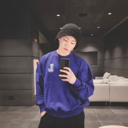 A Muslim Arabic Algerian citizen.
A College girl in my 20 s
A BTS ARMY💜a JK stan and Kpop+Kdrama fan,
ILOVE U MORE THEN YESTERDAY BUT LESS THEN TOMMOROW :bts