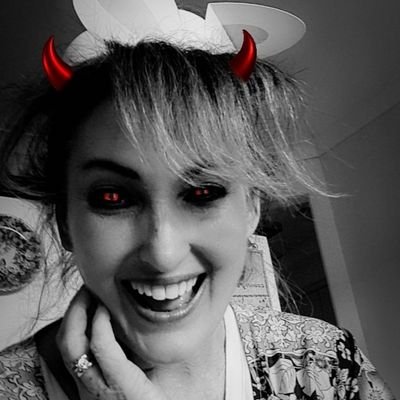 sharon_ware12's profile picture. 