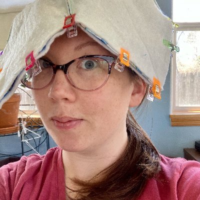 Faking it til I make it at https://t.co/EI1gcUFQnz - blog about whatever I like at the moment - sewing and gardening rn - with some serious stuff too