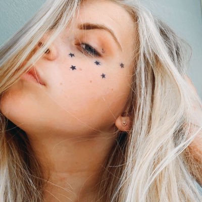 EllieTheLonely Profile Picture