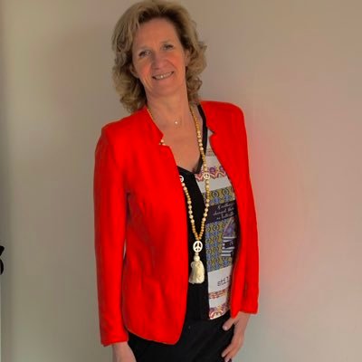Travailleuse social- EJE- Petite Enfance- Twitter ne signifie pas approuver. «Lorsque les mots perdent leur sens, les hommes perdent leur liberté »