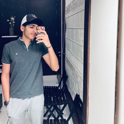 Gunveer97306246's profile picture. 