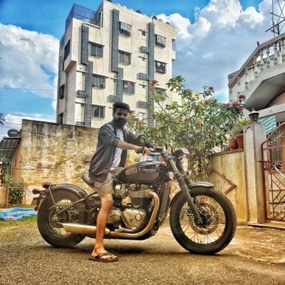 skmrockstar's profile picture. 