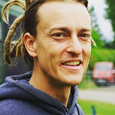 Forest School Trainer. Director of Cambium Sustainable and founder of Treewyse. Working for a future full of nature-inspired children!
