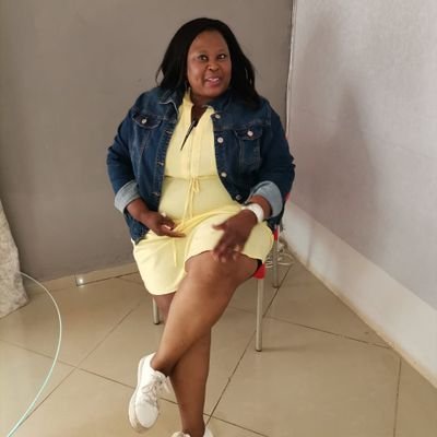 at the end of the day I'm a good Mother, sister, Aunt, an excellent teacher and friend 💞