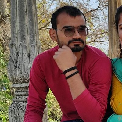 हिन्दू तन मन हिन्दू जीवन रग रग हिन्दू मेरा परिचय। स्वयंसेवक।